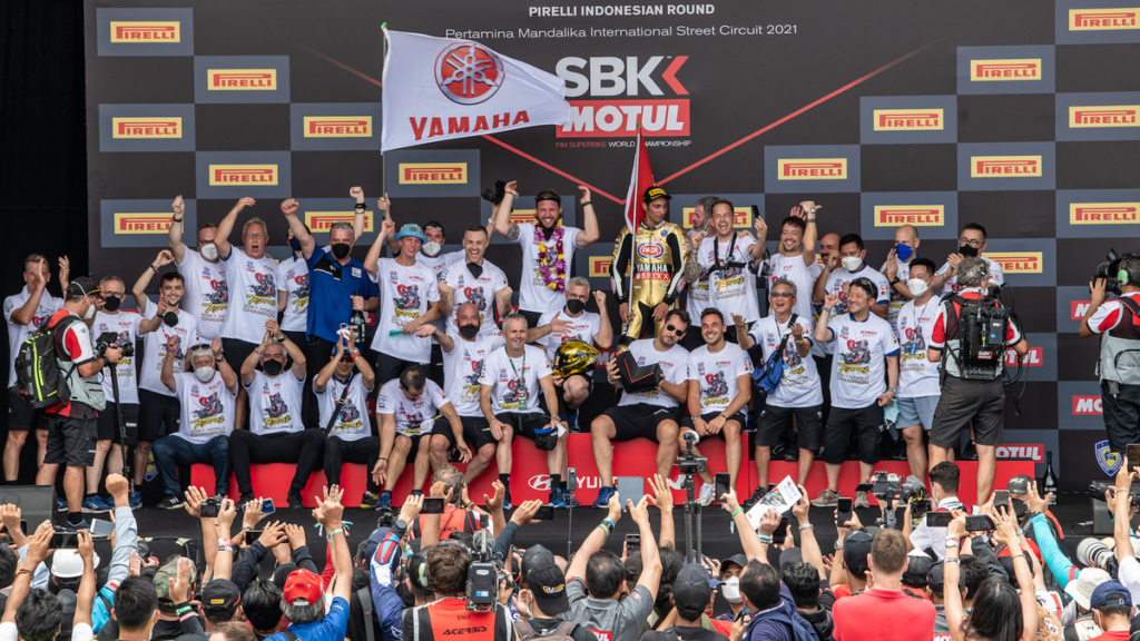 Yamaha vince titolo costruttori SBK